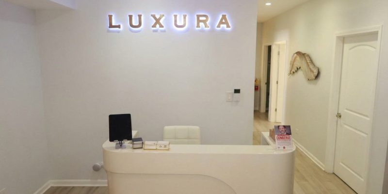 Luxura Lakeview